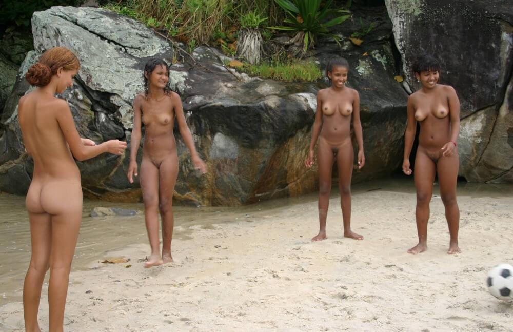 Brazilian Game Gathering gallery - Naturism and nudism value openness and sincerity