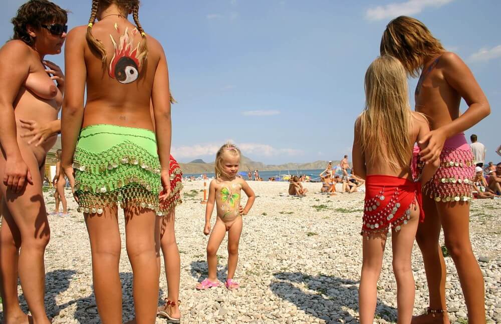Pageant Model Profile One pics - People seek unity with nature through naturist practices