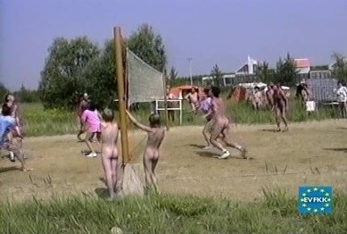 EVFKK - Miss Volleyball - Nudism helps you get rid of insecurities and clothes