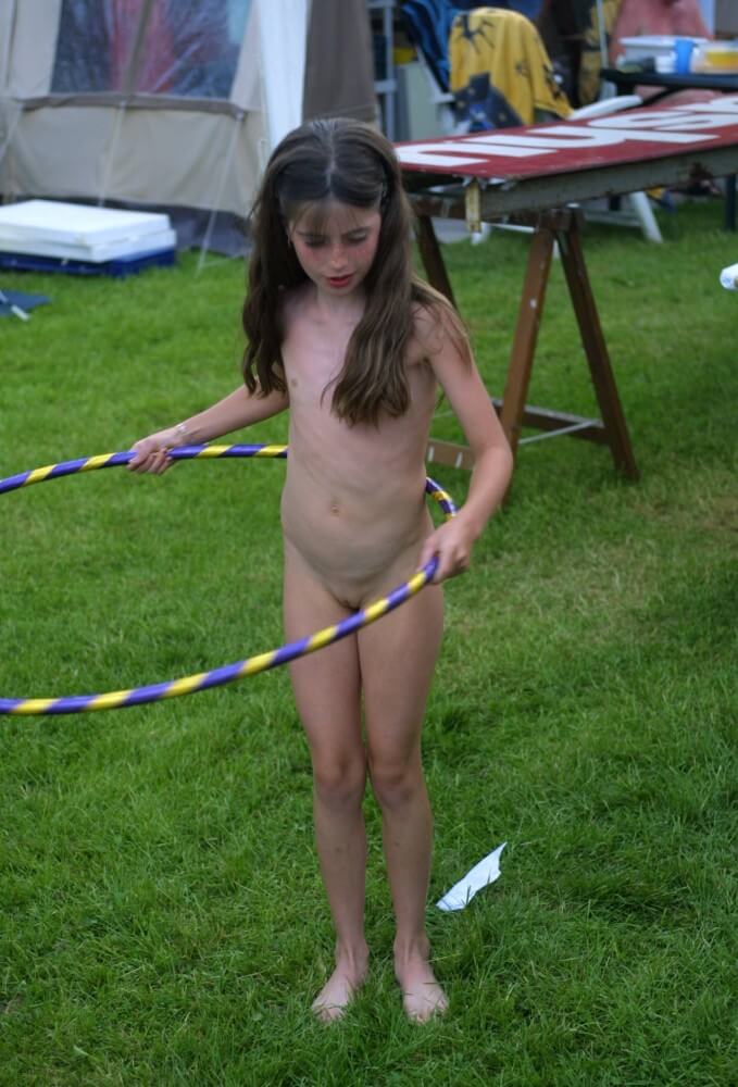 Holland Grass Hula Hoops pics - Nudity helps overcome insecurities and fears