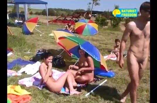 Naturist Freedom  Bathing and Gravel Pit - Sincerity and openness are the foundation of the nudist and naturist lifestyle