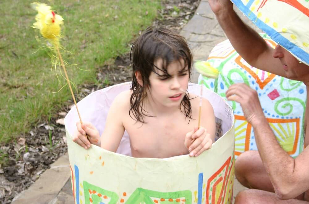 Easter 2X Eggs Outdoors photos - Nudity helps to overcome insecurities and boost self-esteem