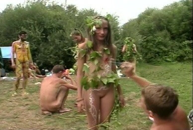 Enature - Mother Naturists - The idea of being naked is good