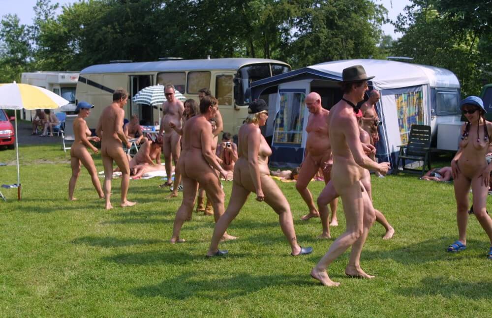 Holland Green Relaxations photos - People seek self-development and peace of mind through nudism