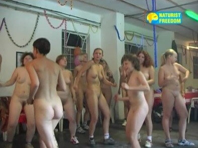 Naturist Freedom: Discotheque in a Cellar - A basic understanding of naturism is necessary