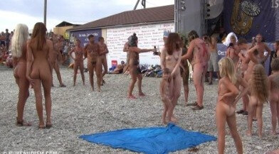Cool Day At The Beach Full HD video - Ethical principles and rules of conduct in nudist communities