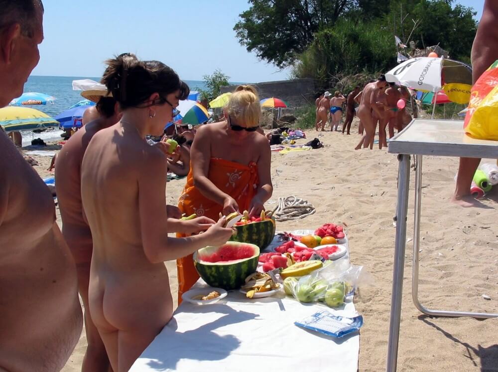 Bulgarian Nude Day Preps pics - Naturism as a lifestyle and a way to connect with nature