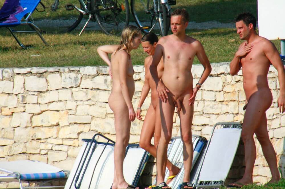 Ula FKK Couples Profile pics - Nudists value harmony and tranquility