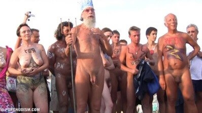 Cool Day At The Beach 5 - A life free of unnecessary worries is a hallmark of naturism