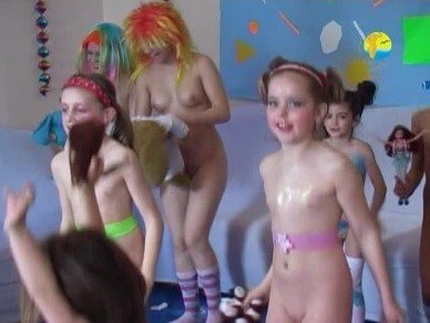 Naturism Freedom: Disco - Mutual respect and trust are important components of the nudist and naturist community