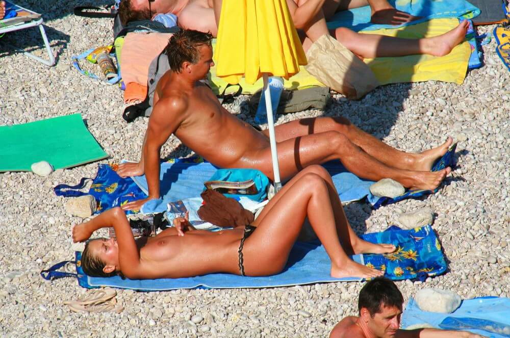 Ula FKK Bikini Couples Day pics - Freedom of choice allows one to be oneself and to be a naturist