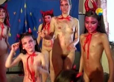 Naturist Freedom: Bu Bu Bu - Naturists value harmony with nature and a simple way of life