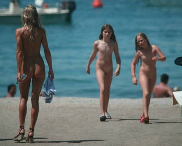 The nudism country photos - The community of naturist movement supporters and their values