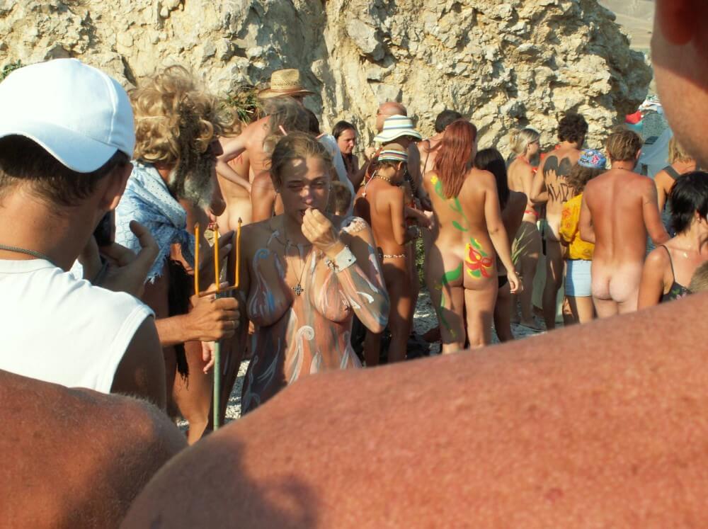 Neptune Day Side Views photos - Nature is considered the bodys natural clothing
