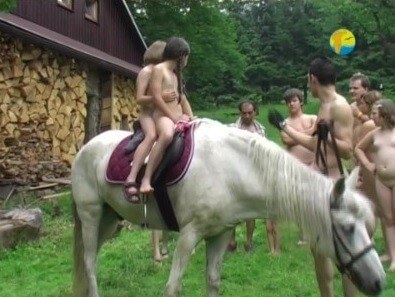 Naturist Freedom: In the Sun - Core values of nudist clubs
