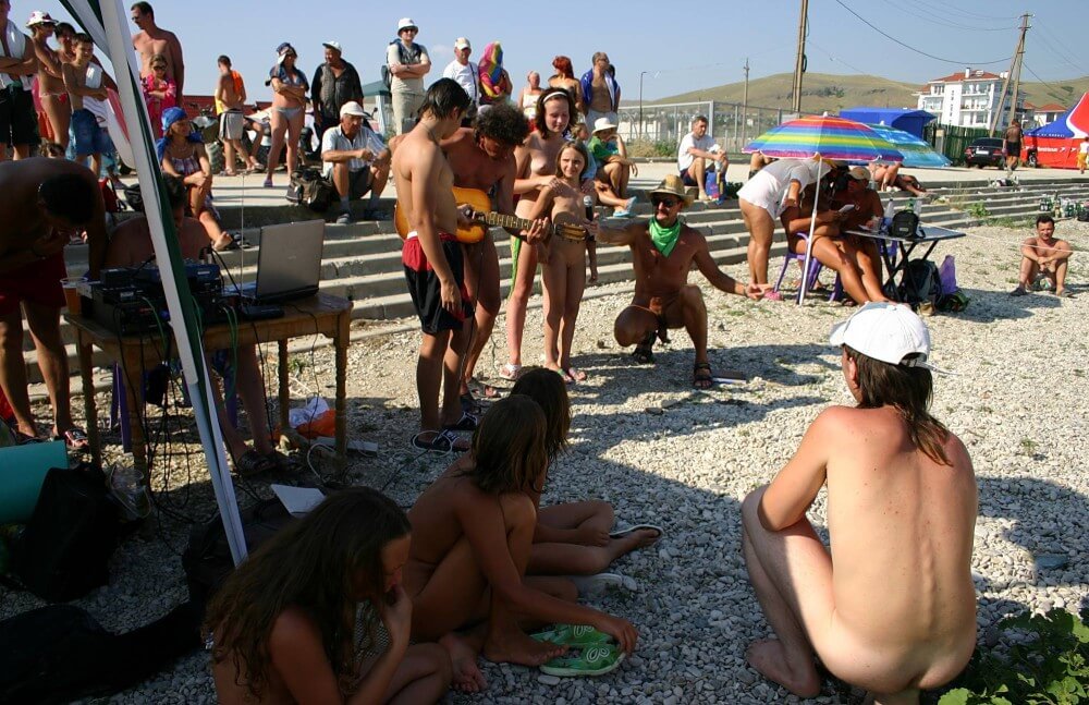 Nude Party By The Steps pics - What is naturist tourism