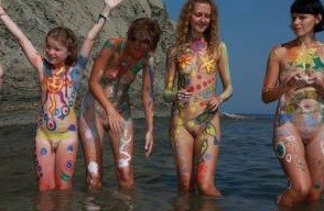 A Mediterranean Crag photos - Peace and tranquility are important values for advocates of naturism and nudism