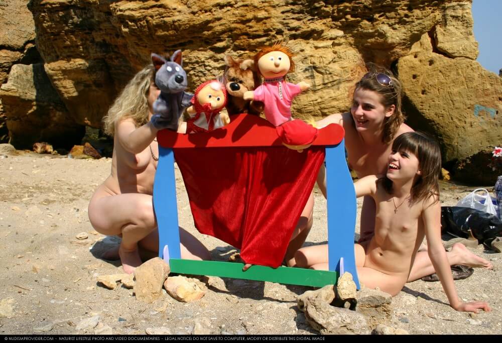 Premium Content # 33 - Freedom of choice is important for anyone who wishes to become a naturist