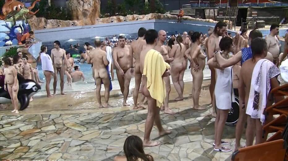 Aquatic park reunion video - Nudism helps overcome prejudices and fears