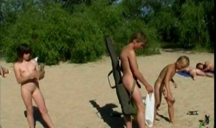 Enature video - Naked Shoot Out - Living freely and naturally is the dream of naturism and nudism advocates